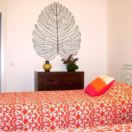 Elegant S. Miguel Apartment Lisbon Room photo